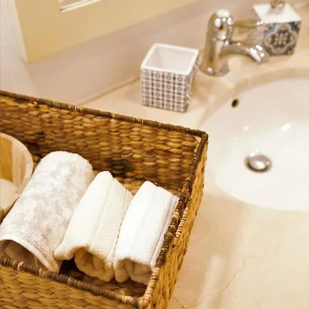 빌라 Luxurious Beachfront De La With Private Acces *