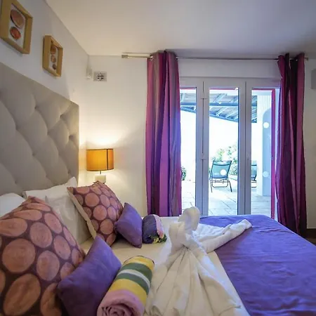 빌라 Luxurious Beachfront De La With Private Acces 알부페이라