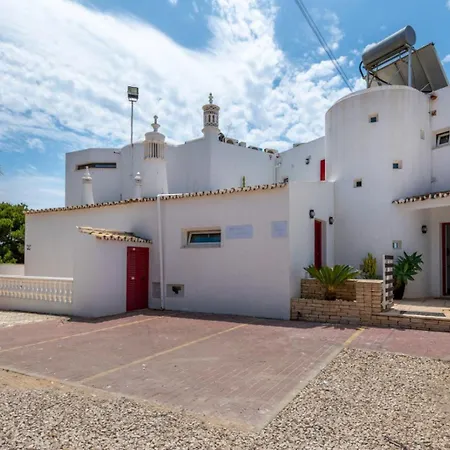 Luxurious Beachfront De La With Private Acces