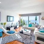 וילה Exclusive Beachfront In - Private Access - Heatable Pool & Jacuzzi - Sleeps 10 אלבופיירה