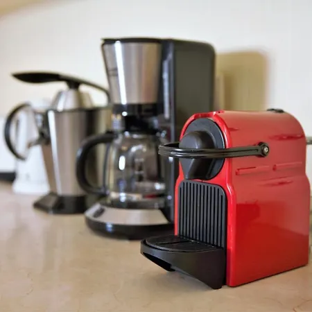 Luxurious Beachfront De La With Private Acces Villa