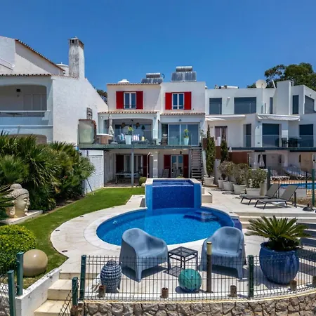 Luxurious Beachfront De La With Private Acces