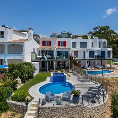 Villa Luxurious Beachfront De La With Private Acces *