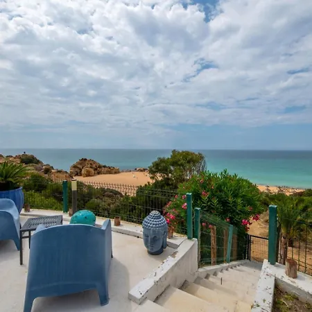 Luxurious Beachfront De La With Private Acces