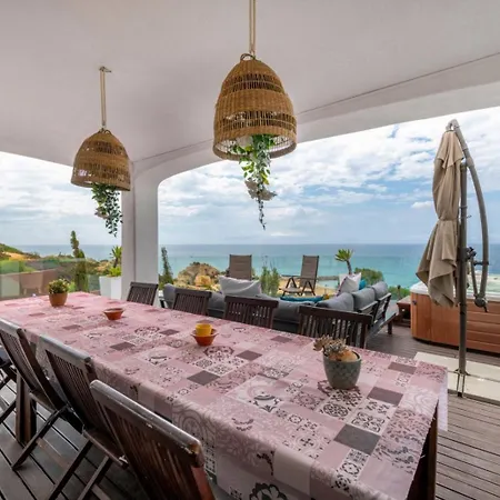 Villa Luxurious Beachfront De La With Private Acces