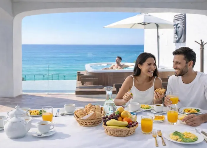 别墅 Oceanfront Luxury Villa With Private Beach Access Pool & Jacuzzi Walk To Town Sleeps 10 *