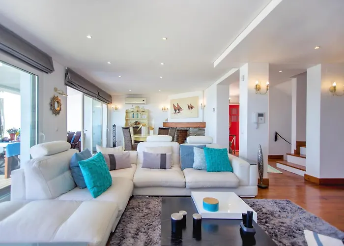 别墅 Oceanfront Luxury Villa With Private Beach Access Pool & Jacuzzi Walk To Town Sleeps 10 *