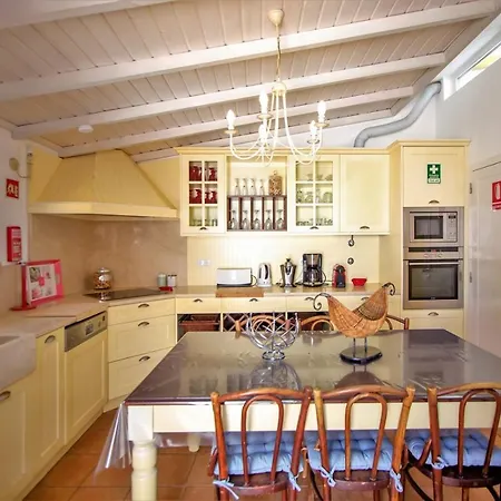 别墅 Luxurious Beachfront De La With Private Acces 阿尔布费拉